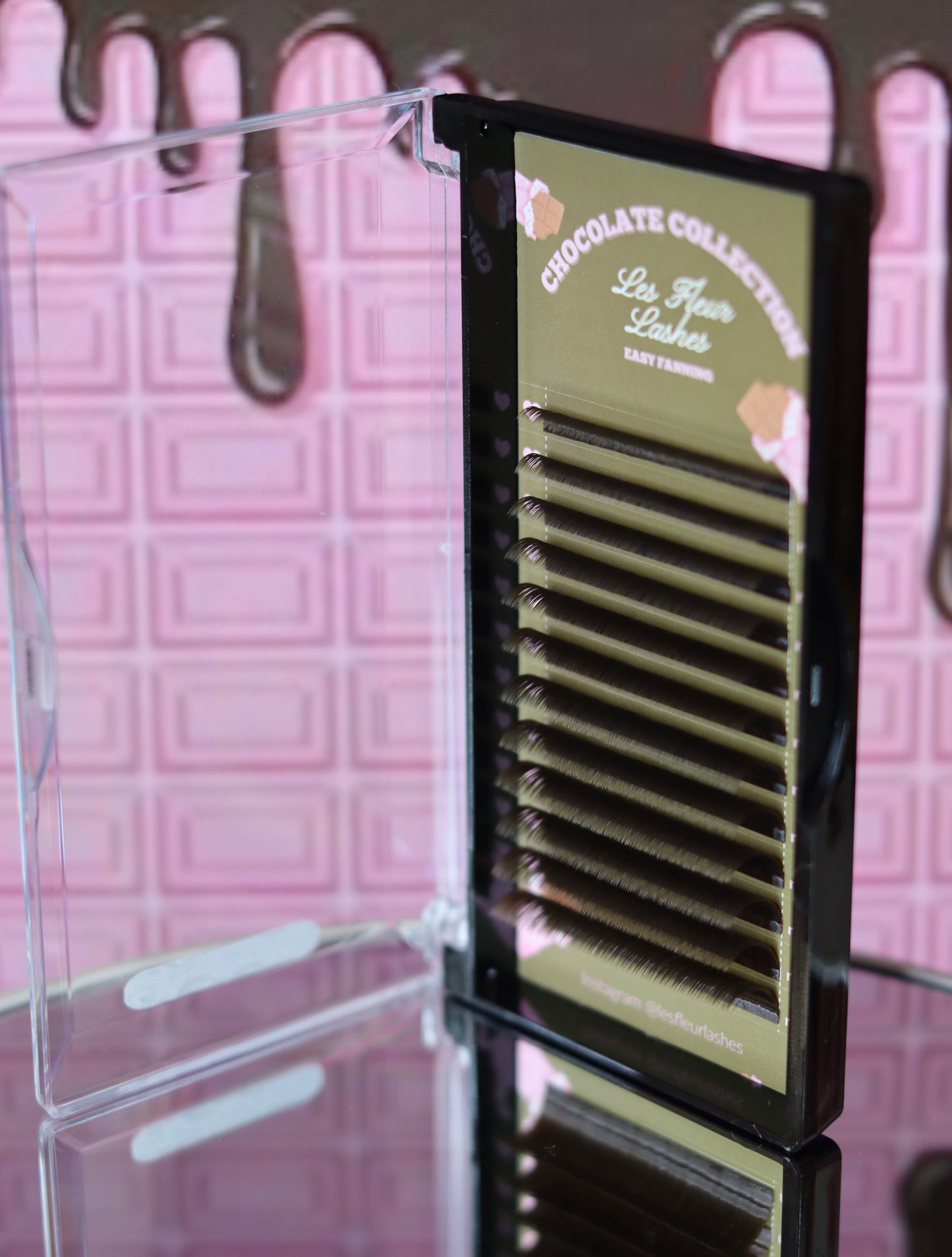 New Collection - CHOCOLATE COLLECTION BROWN EASY FAN TRAYS 0.05