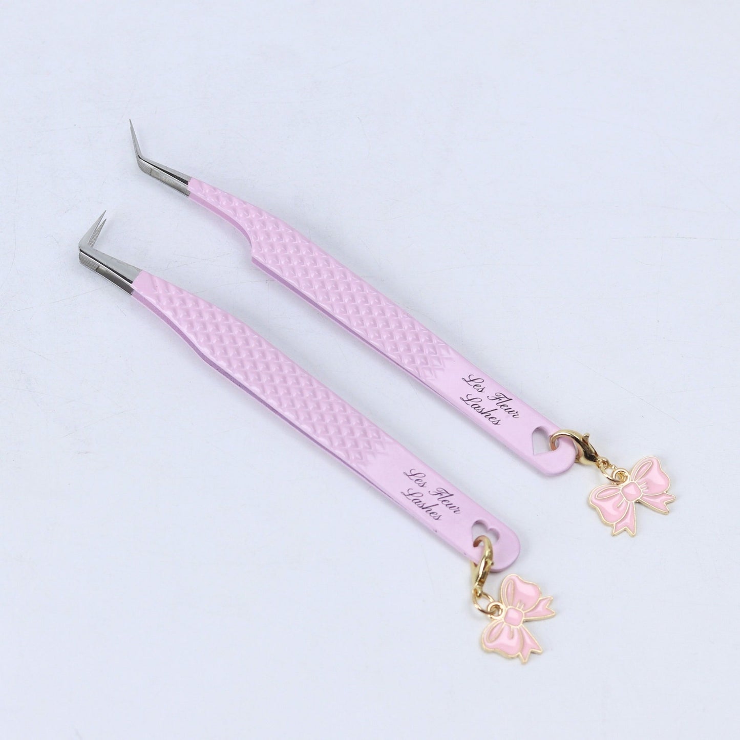 Bow Tweezers 🎀